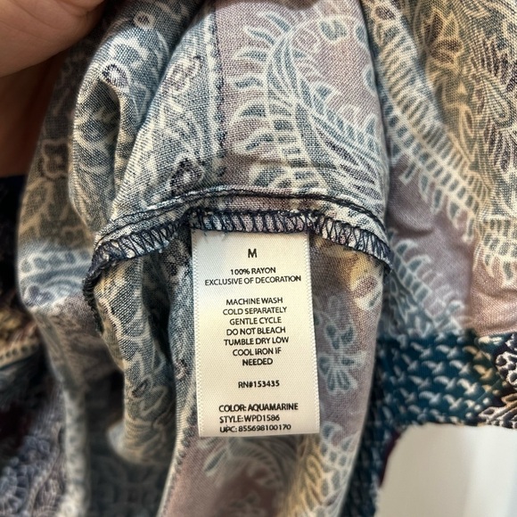 BeachLunchLounge Sleeveless Gigi Shift Dress NWT V-Neck Tassel Tie Women Sz M - Picture 7 of 7